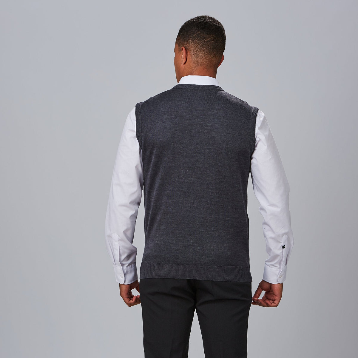 CHALECO PICO HOMBRE