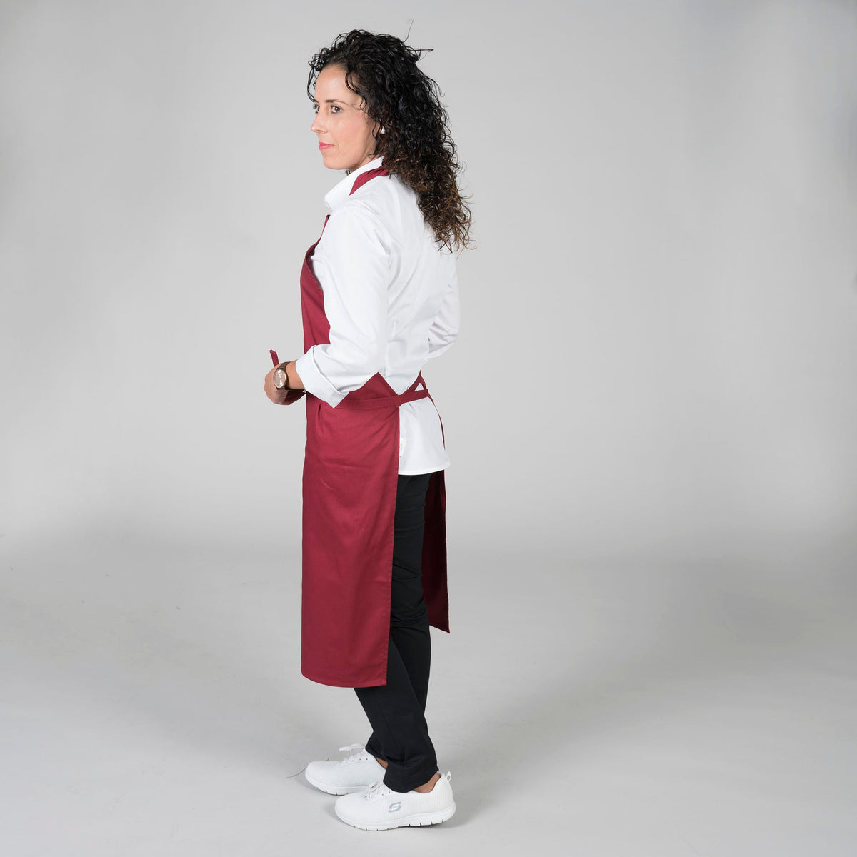 DELANTAL CON PETO SARGA 90X75 CM