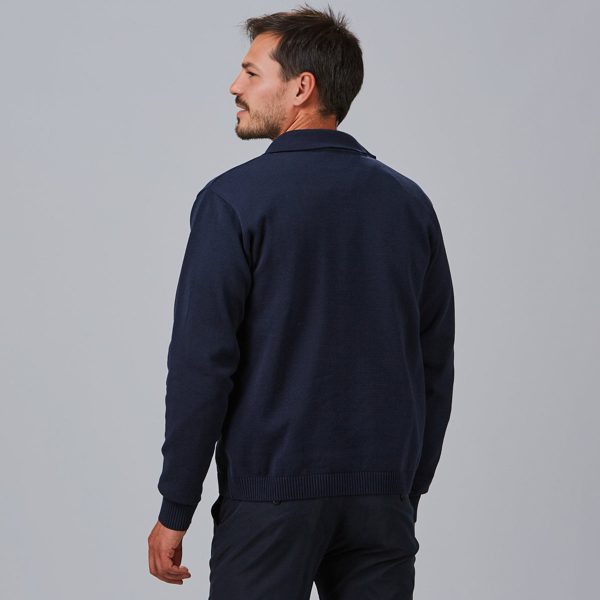 CARDIGAN CUELLO SOLAPA ABOTONADO HOMBRE