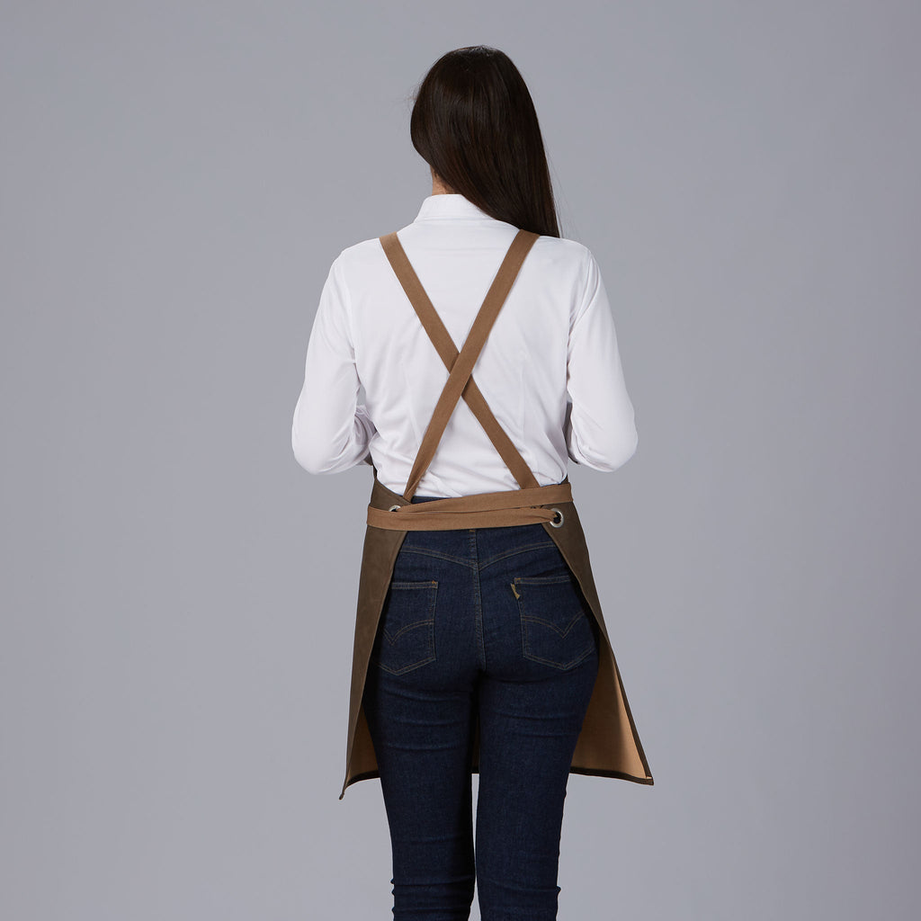 DELANTAL CON PETO MONTE 74X67 CM