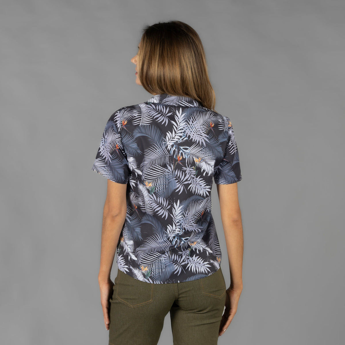 CAMISA MUJER CUELLO SOLAPA HAWAIANA