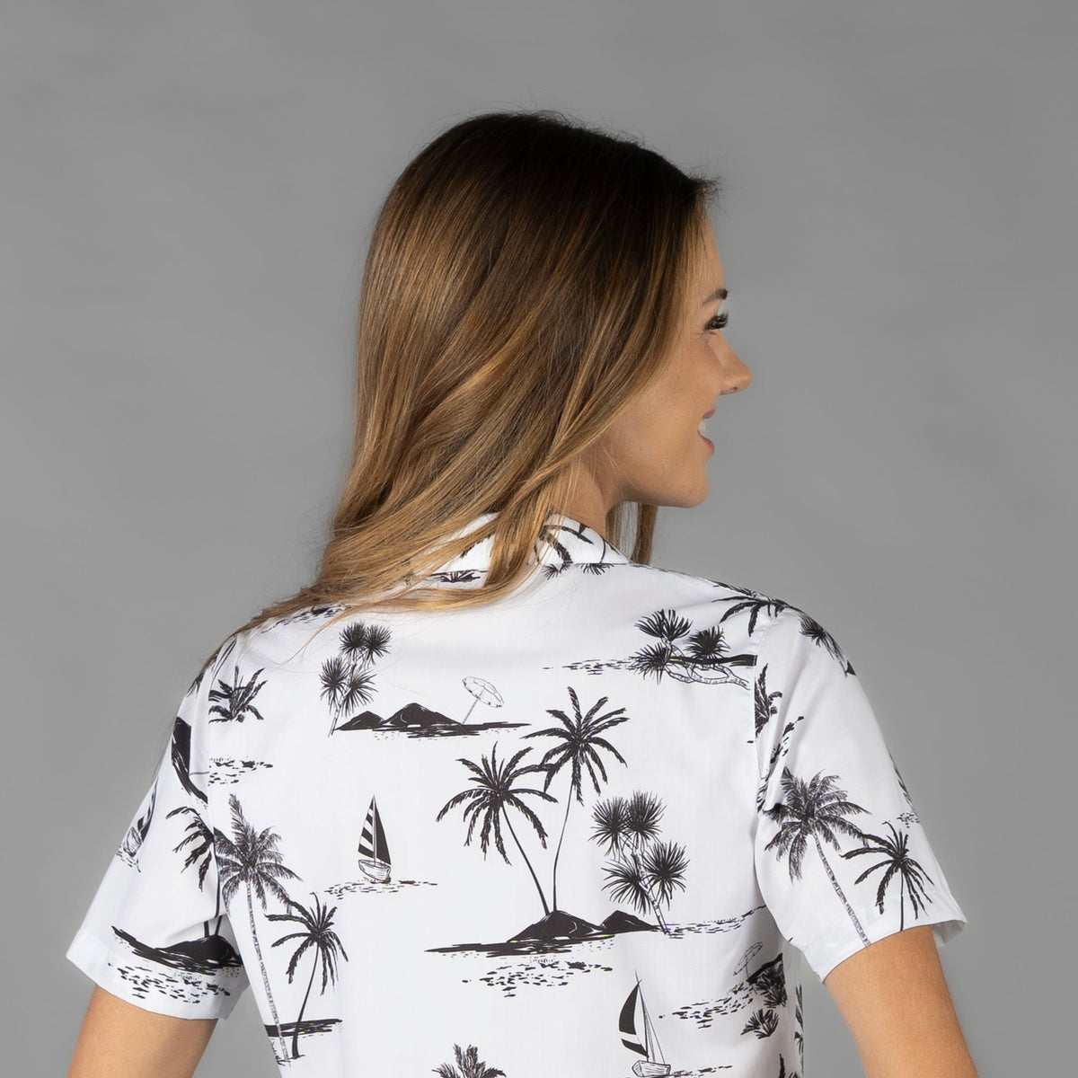 CAMISA MUJER CUELLO SOLAPA HAWAIANA