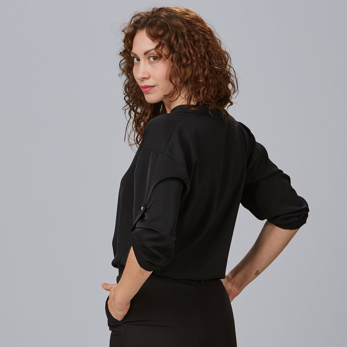 BLUSA MUJER MANGA ROLL UP MICAELA