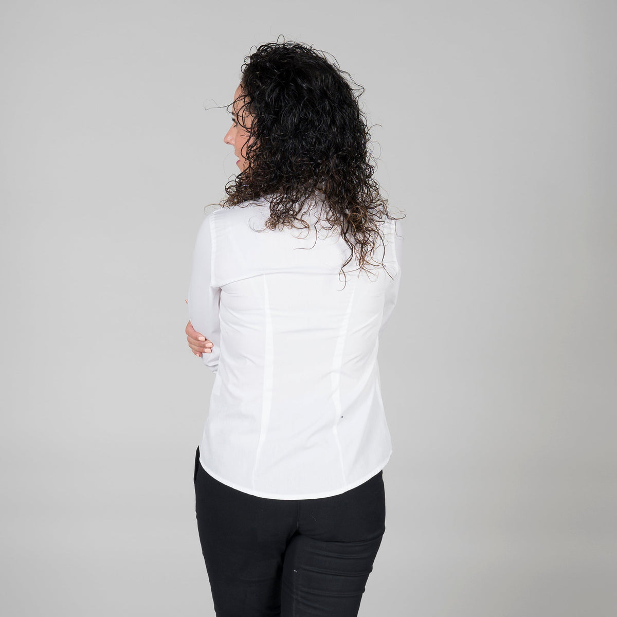 BLUSA MUJER BOTON OCULTO M/L