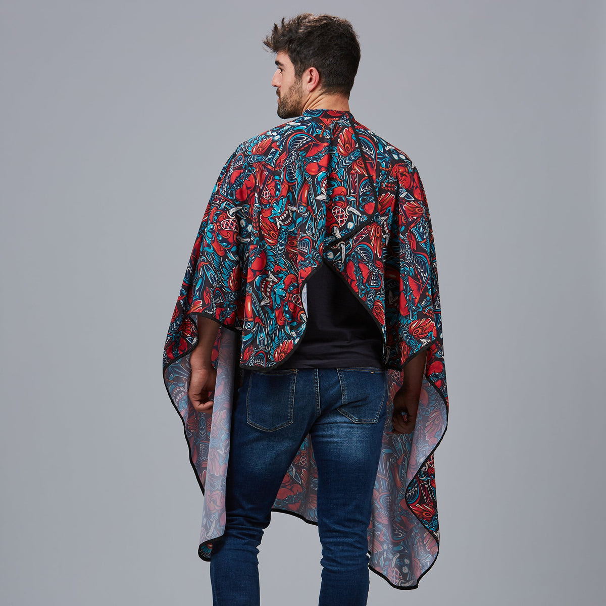 CAPA DE PELUQUERIA ESTAMPADA