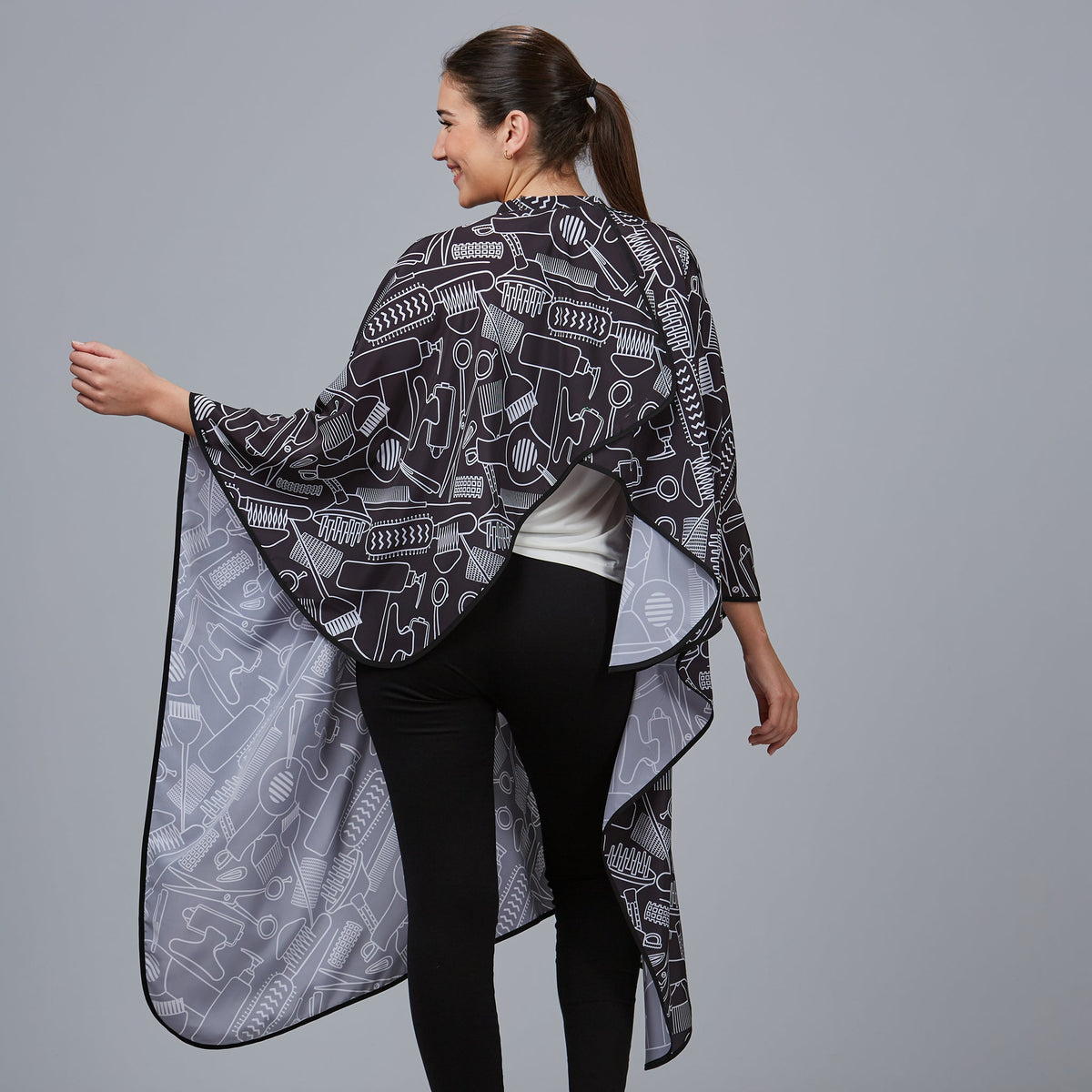 CAPA DE PELUQUERIA ESTAMPADA