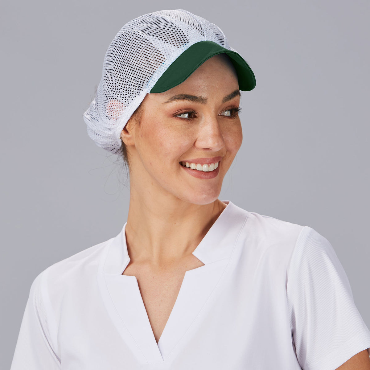 GORRA UNISEX REJILLA VISERA COLOR (PAQ. 10 UNID)