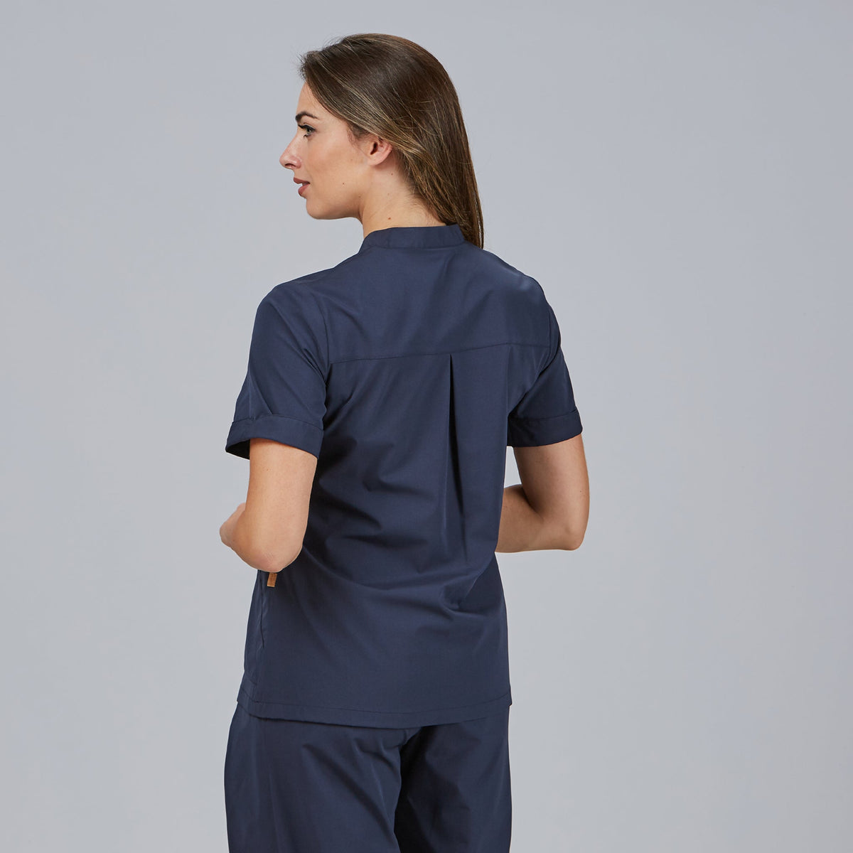 BLUSA MUJER CERRADA BOLSILLOS M/C MAY