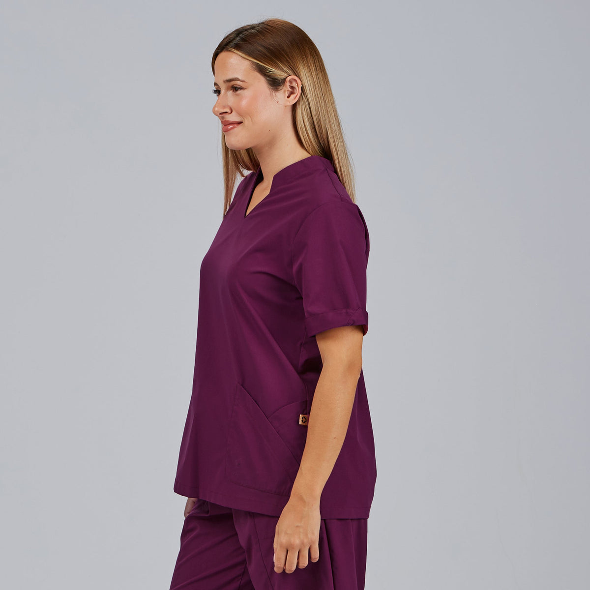 BLUSA MUJER CERRADA BOLSILLOS M/C MAY