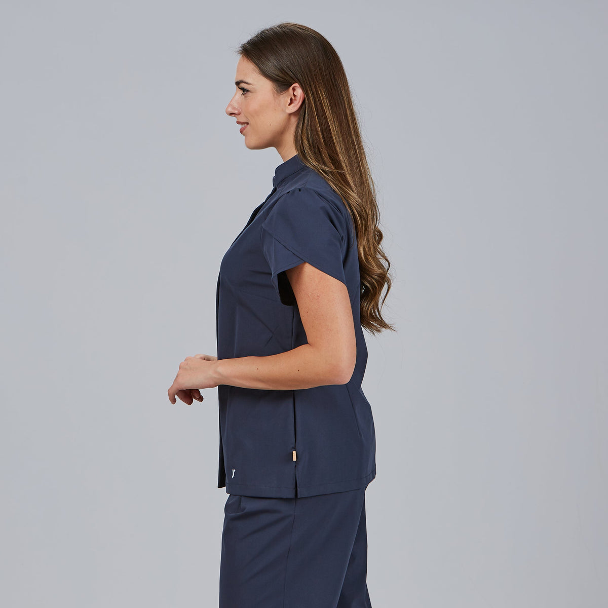 BLUSA MUJER BOTON OCULTO M/C LINA
