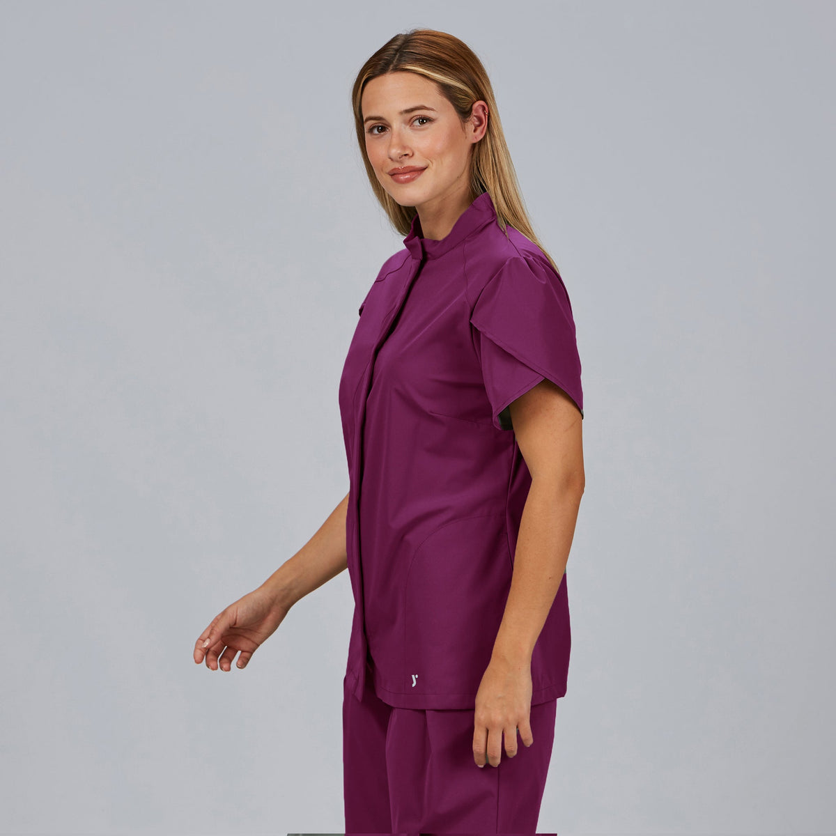 BLUSA MUJER BOTON OCULTO M/C LINA