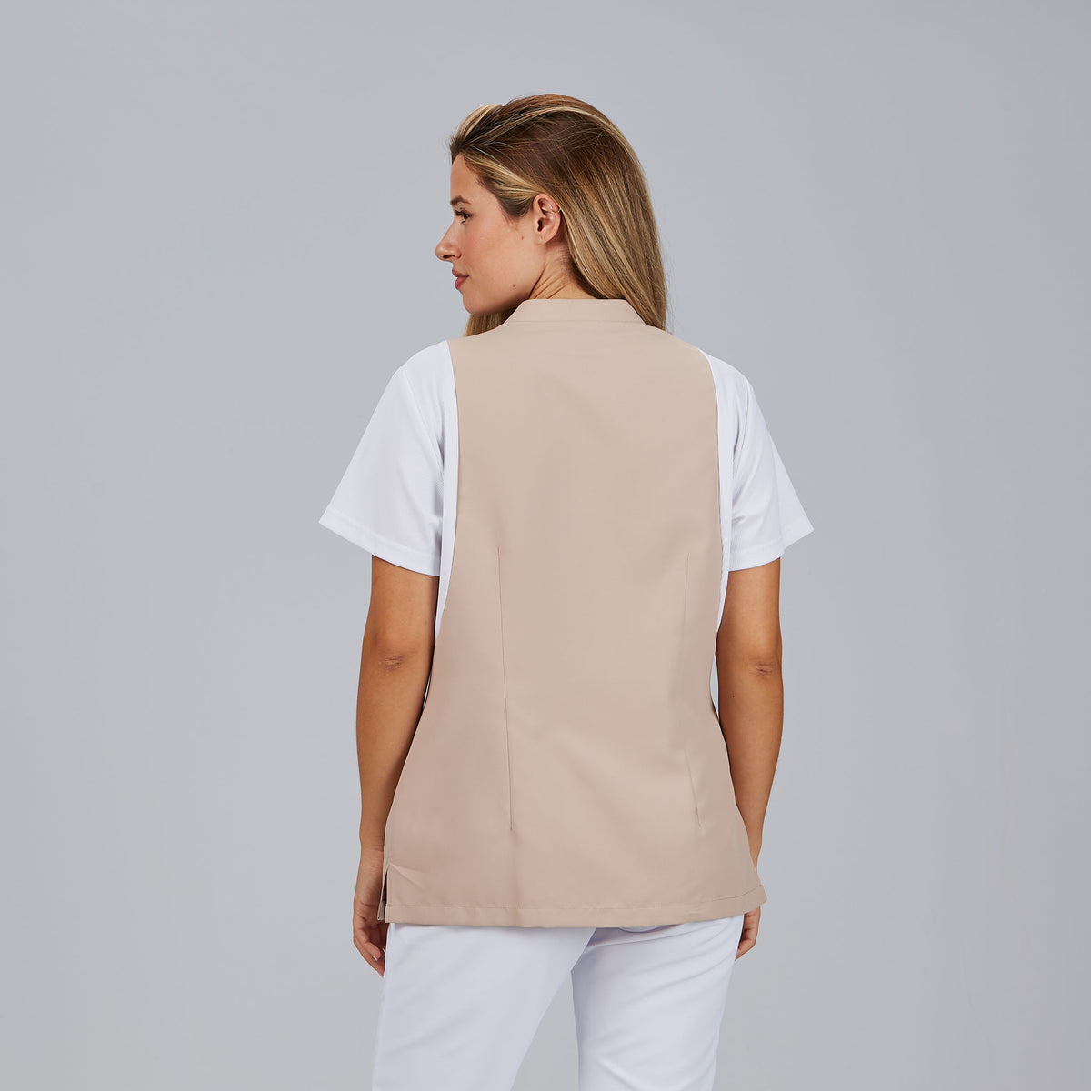 BLUSA MUJER BOTON OCULTO M/C CARMINA