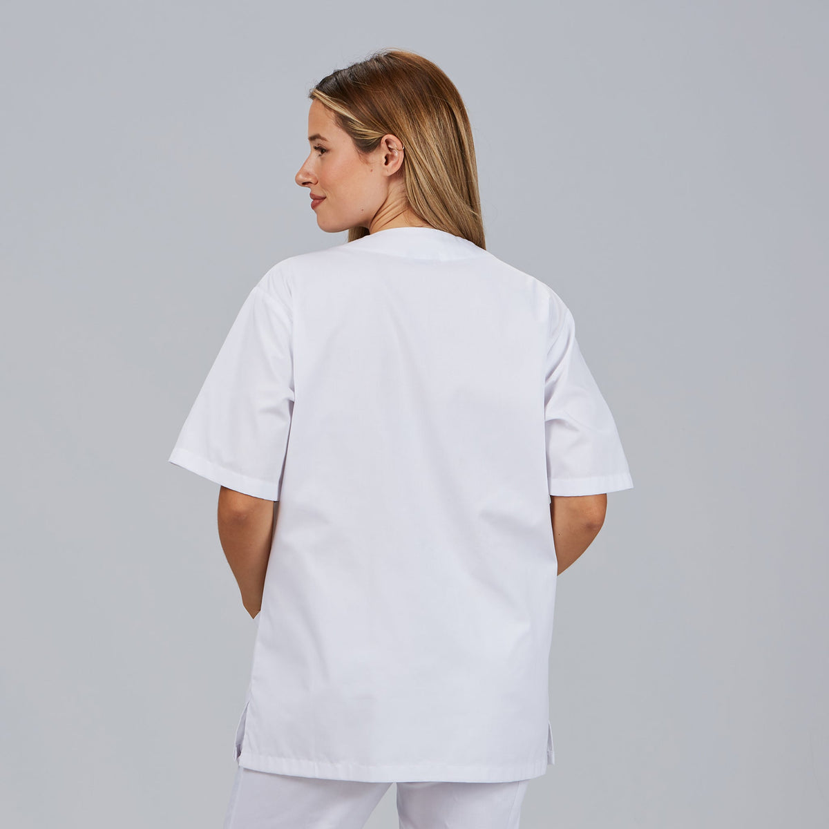 BLUSA SANITARIO UNISEX ABOTONADO