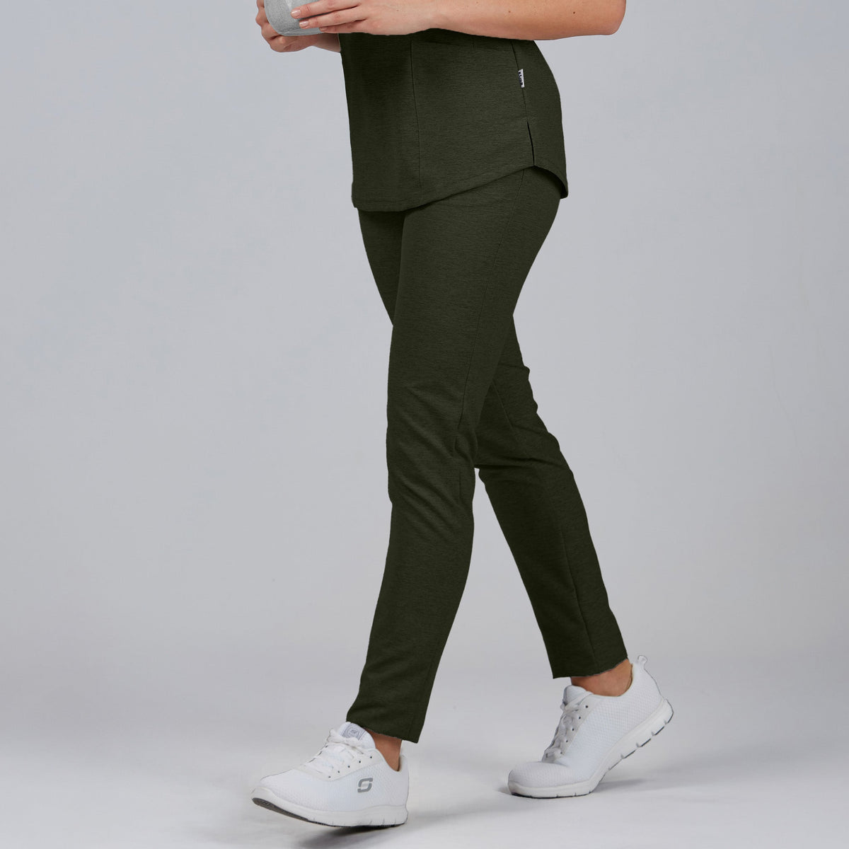 PANTALON MUJER BOLS. AMERICANO VIGORE