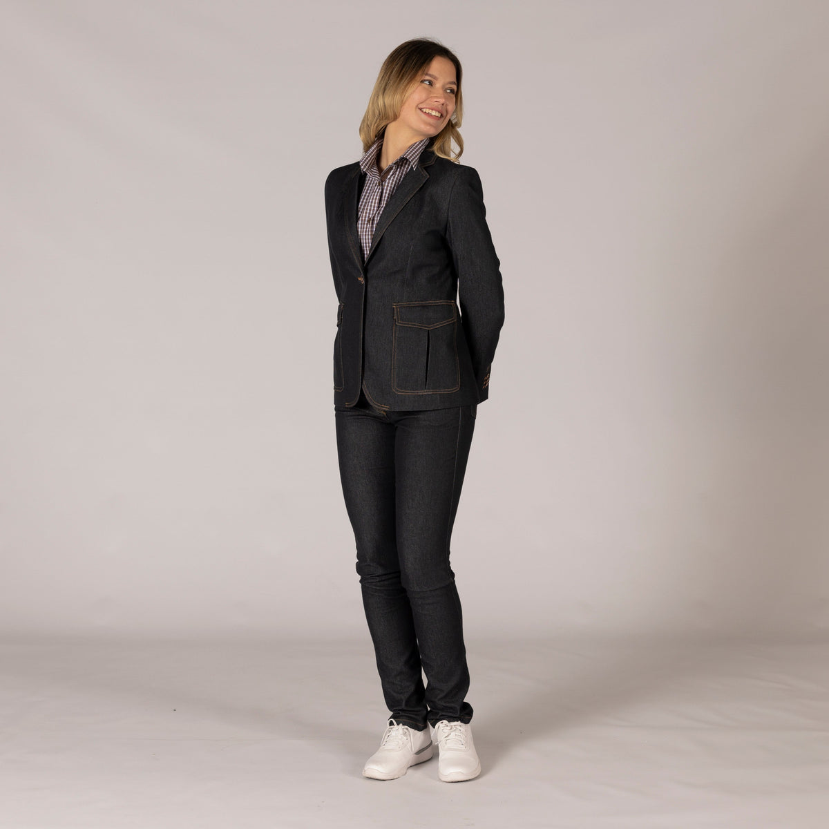 AMERICANA MUJER 1 BOTON TRENDER