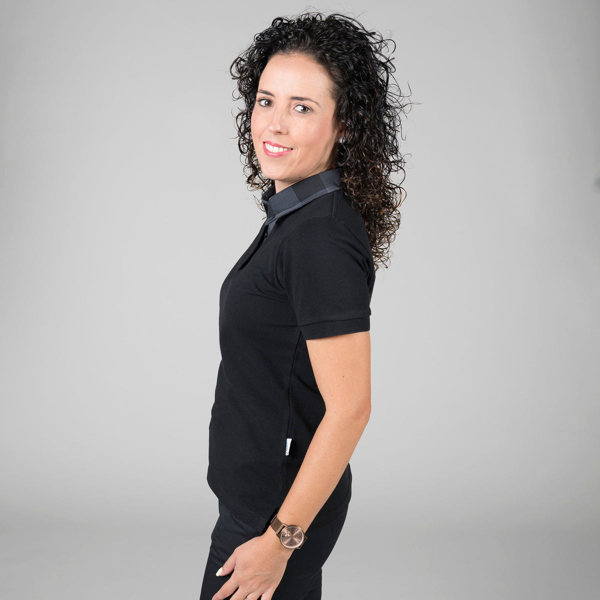 POLO NEGRO MUJER M/C C/CAMISERO