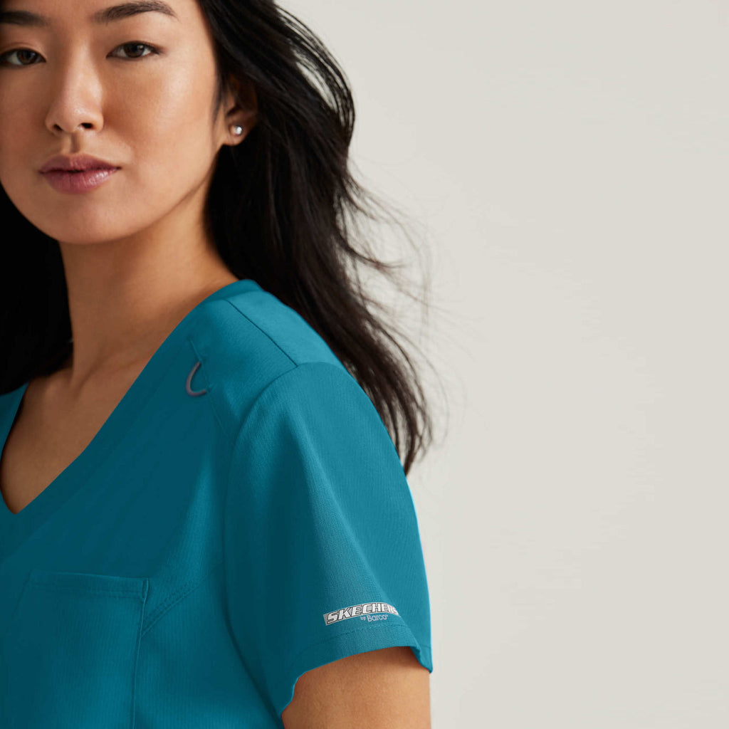 DIGNITY TUCK-IN TOP BY BARCO