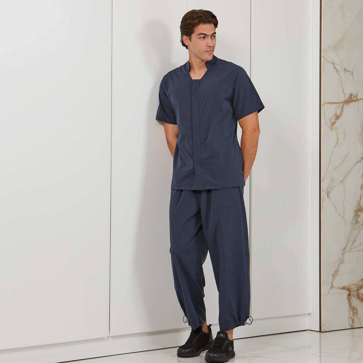 PANTALON UNISEX ESTILO JOGGER AJUSTABLE